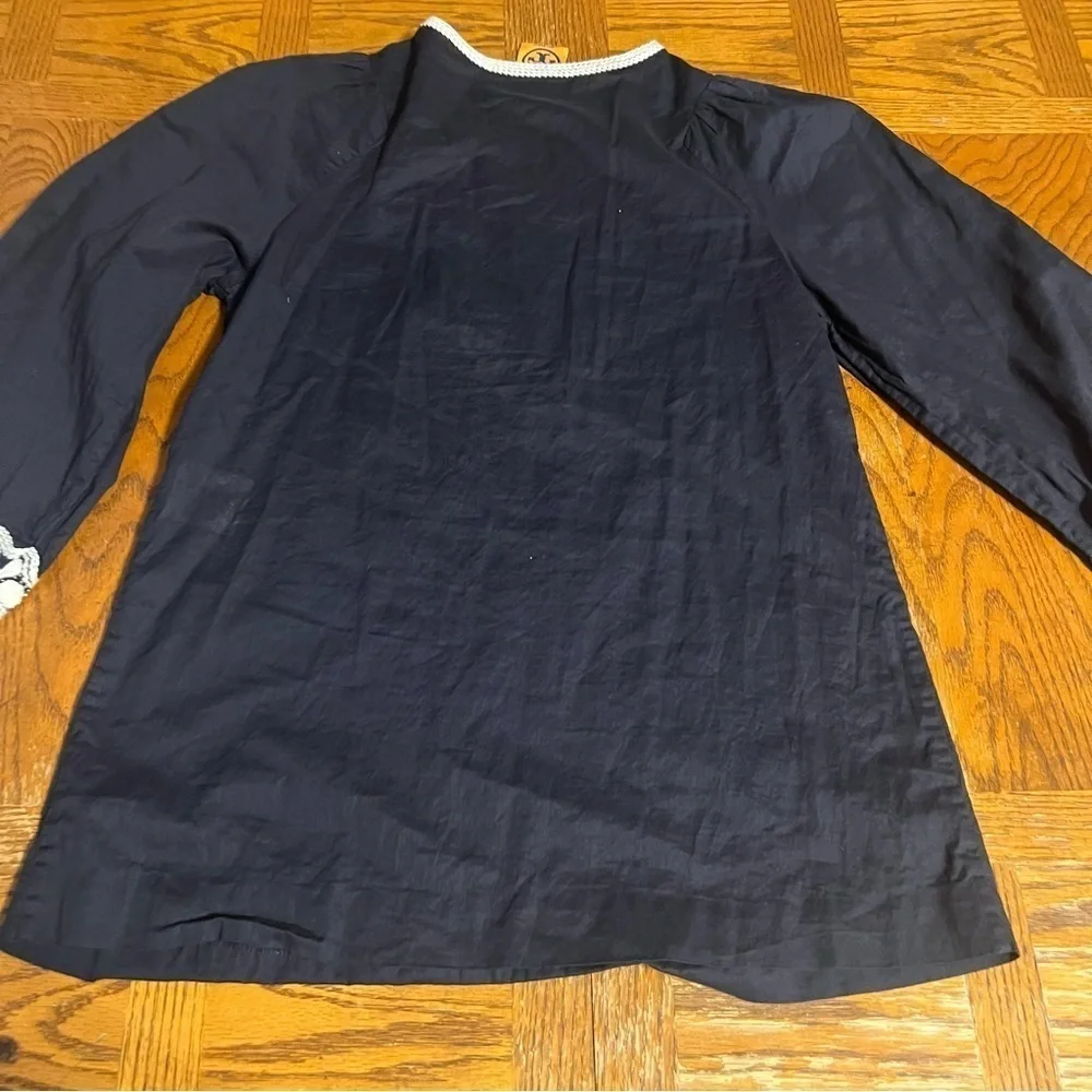 Tory Burch Semi-Sheer Embroidered Tunic Top in Navy Sz 2 Boho Chic Relaxed Fit